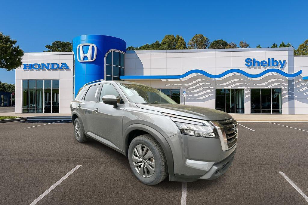 used 2025 Nissan Pathfinder car, priced at $31,400