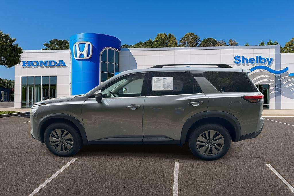 used 2025 Nissan Pathfinder car, priced at $31,400