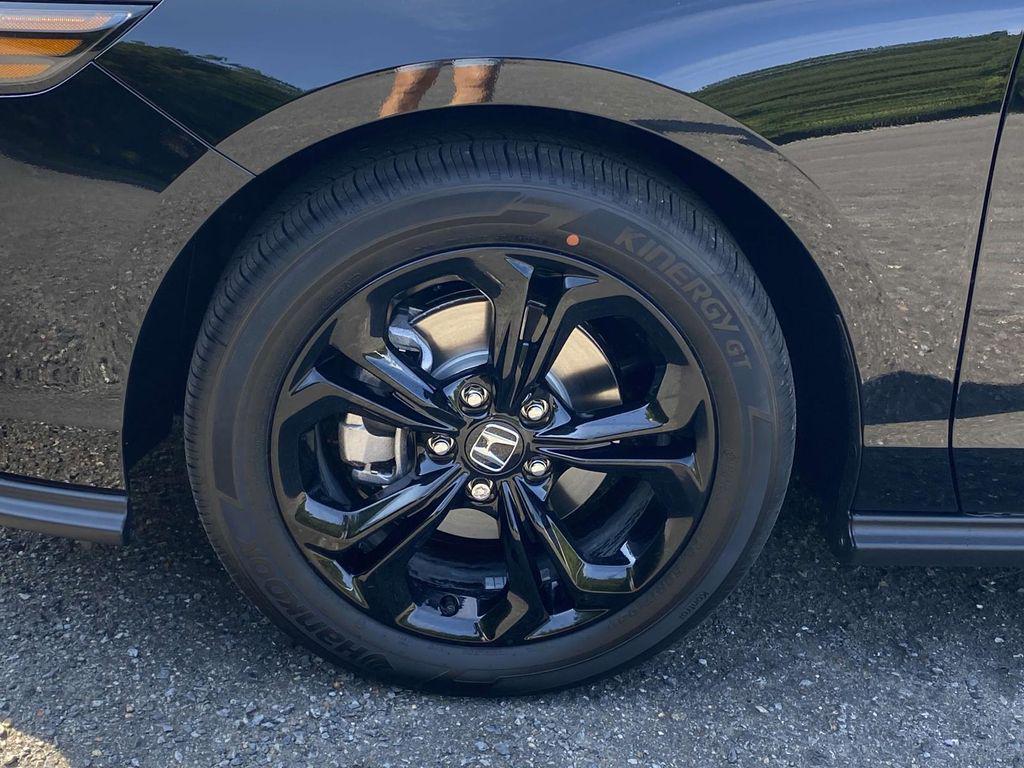 new 2025 Honda Accord car, priced at $30,125