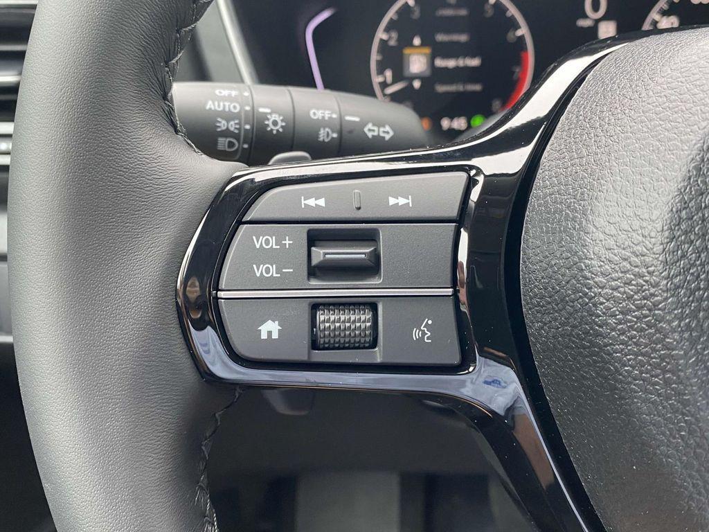 new 2025 Honda Pilot car, priced at $43,630