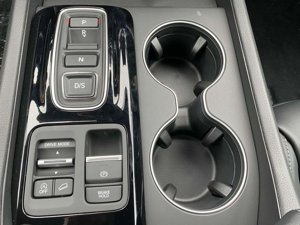 new 2025 Honda Pilot car, priced at $43,630