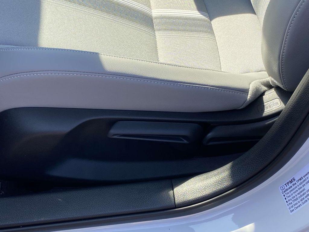 new 2025 Honda Civic Hybrid car, priced at $29,027