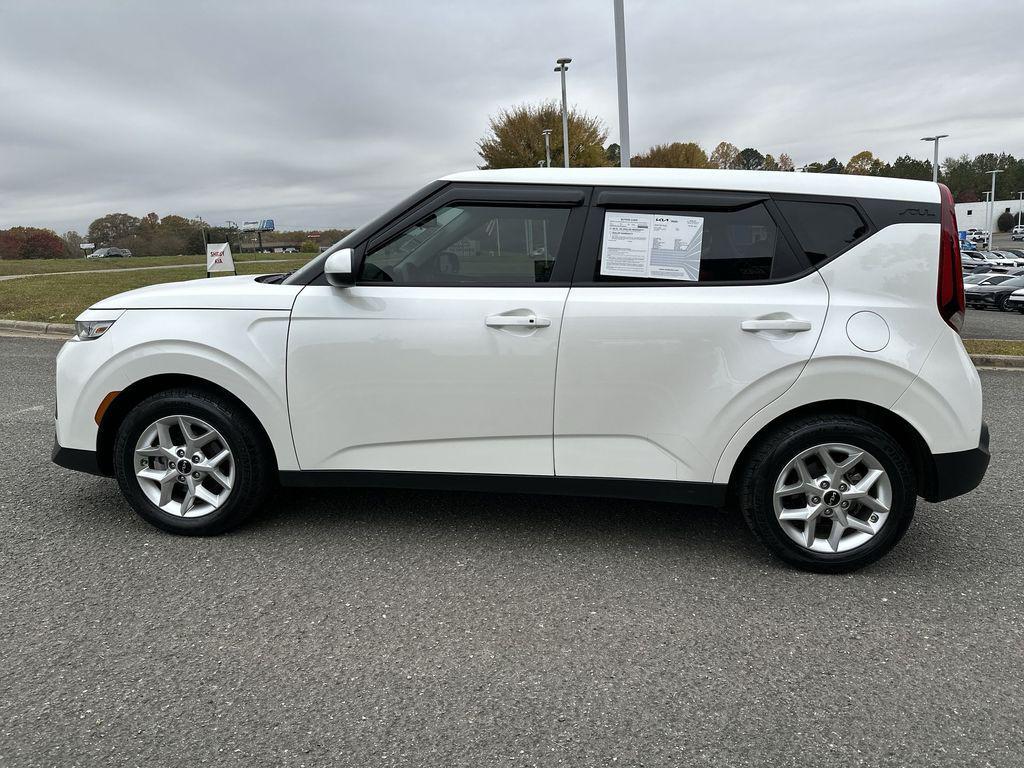 used 2022 Kia Soul car, priced at $15,379