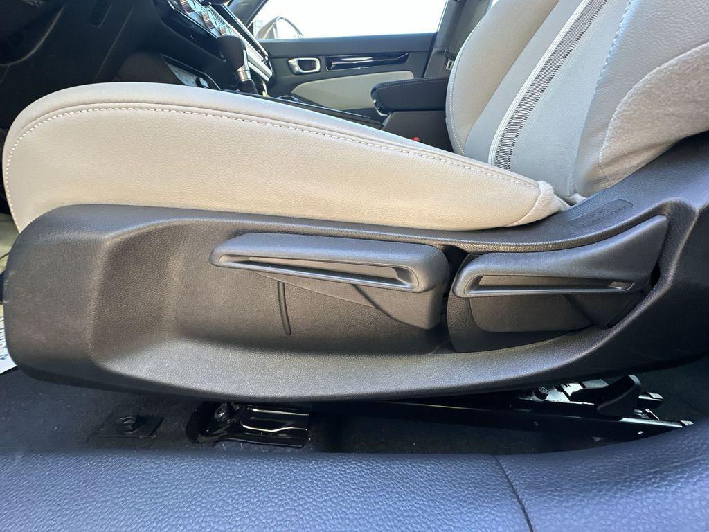 new 2025 Honda Civic Hybrid car, priced at $29,027