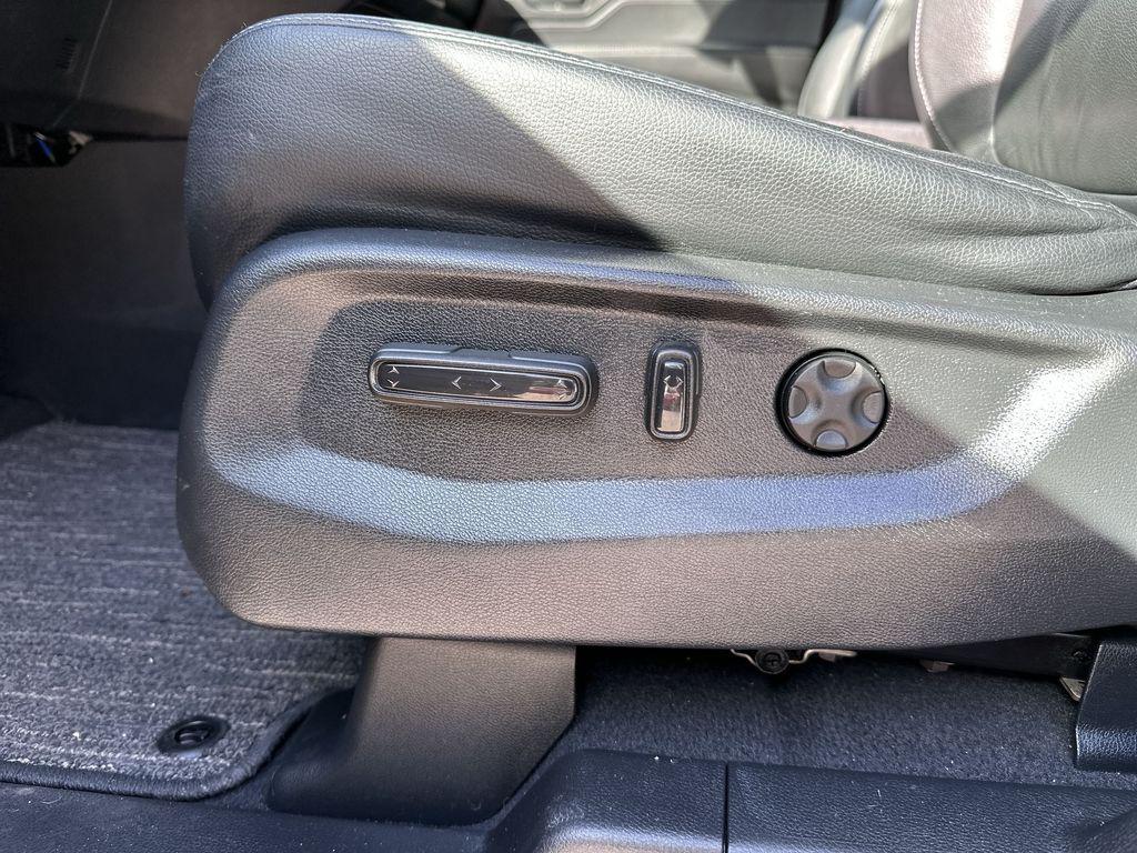 used 2021 Honda Odyssey car, priced at $31,216