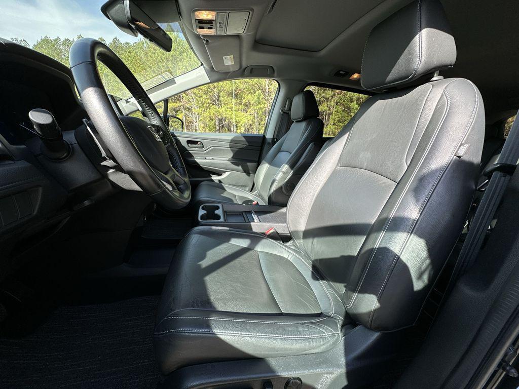 used 2021 Honda Odyssey car, priced at $31,216