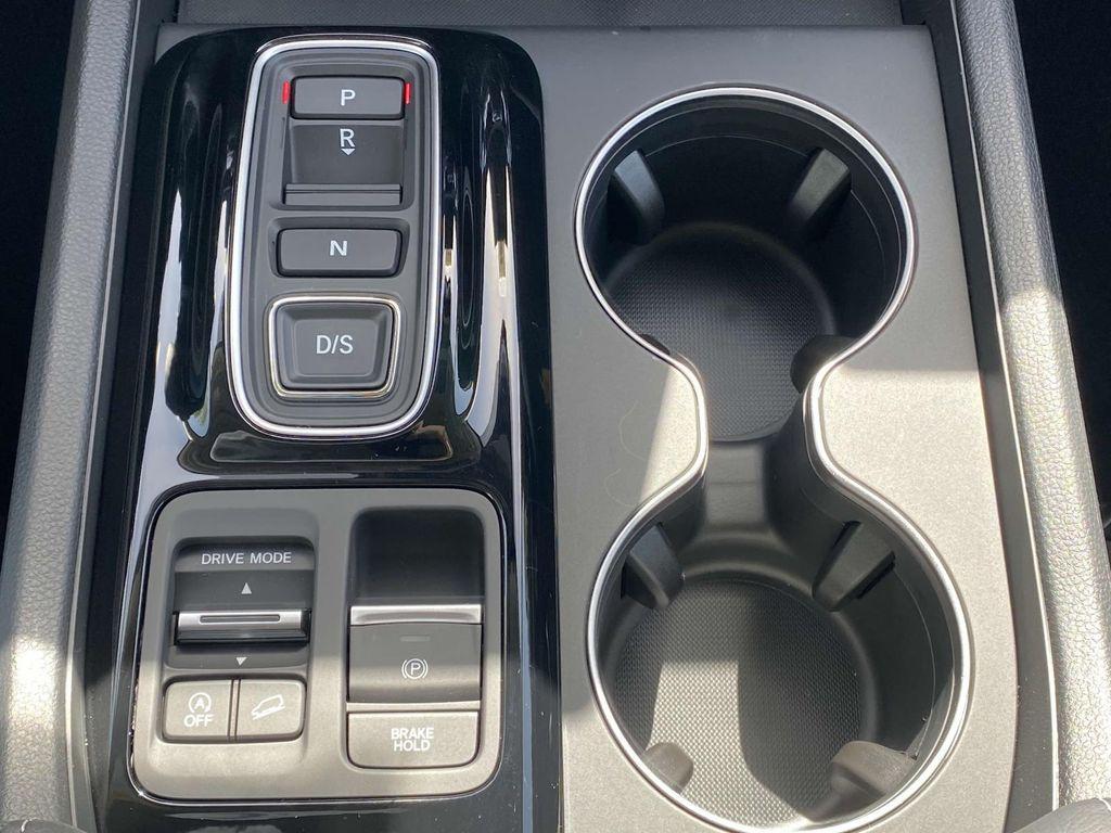 new 2025 Honda Pilot car, priced at $43,630