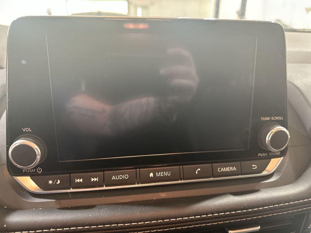 used 2022 Nissan Rogue car, priced at $20,881