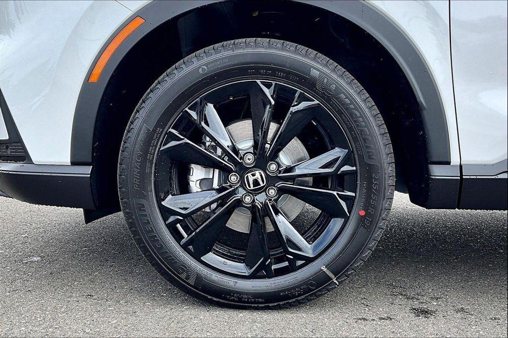new 2026 Honda CR-V Hybrid car, priced at $44,100