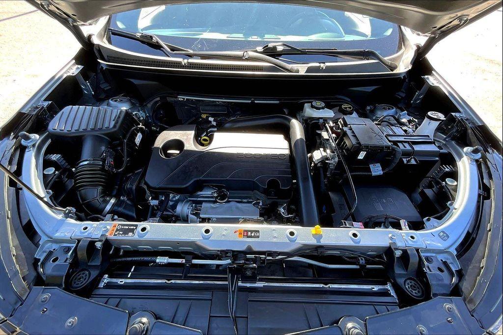 used 2024 Chevrolet Equinox car, priced at $27,977