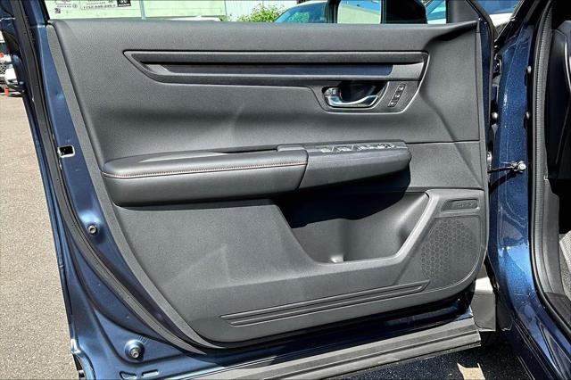 new 2025 Honda CR-V Hybrid car, priced at $39,999