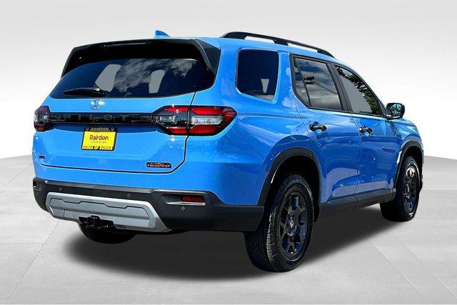 new 2025 Honda Pilot car, priced at $46,497