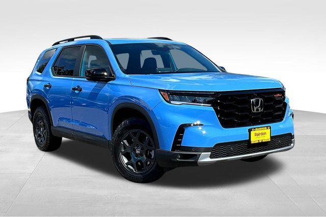 new 2025 Honda Pilot car, priced at $46,497
