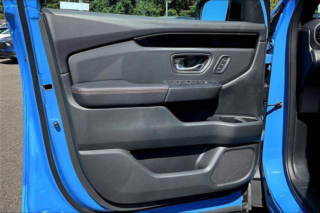 new 2025 Honda Pilot car, priced at $46,497