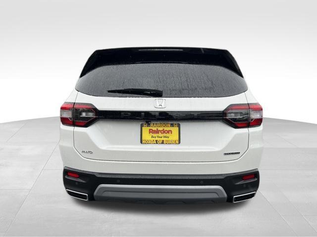 new 2025 Honda Pilot car, priced at $50,780