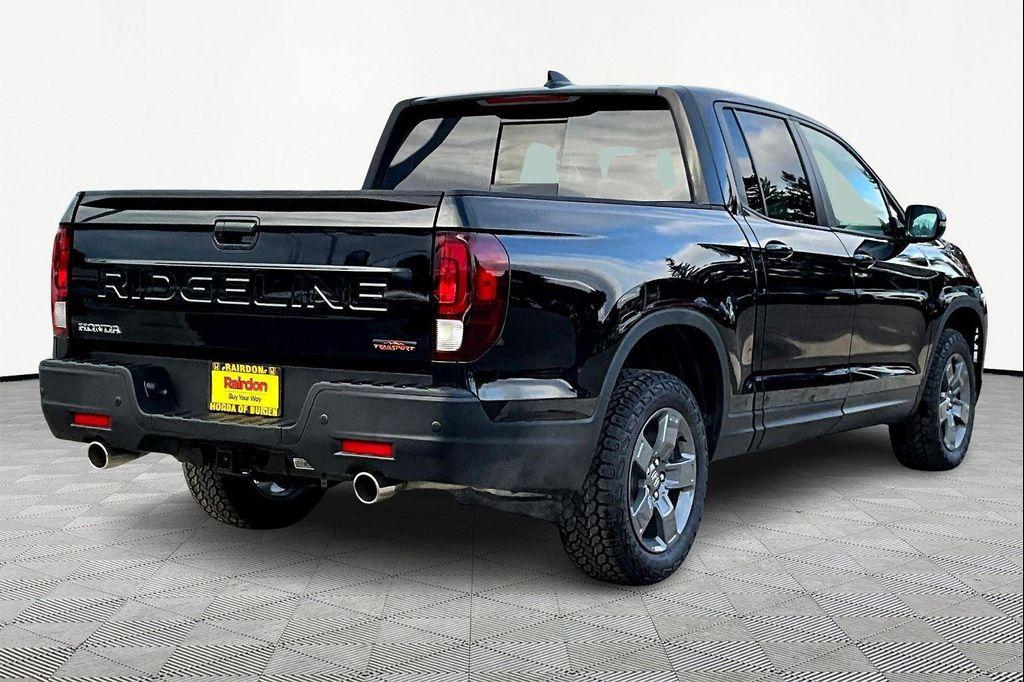 new 2025 Honda Ridgeline car, priced at $41,977