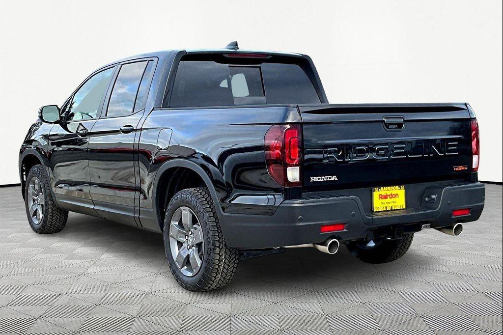 new 2025 Honda Ridgeline car, priced at $41,977
