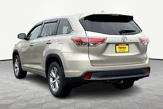 used 2016 Toyota Highlander car, priced at $16,888