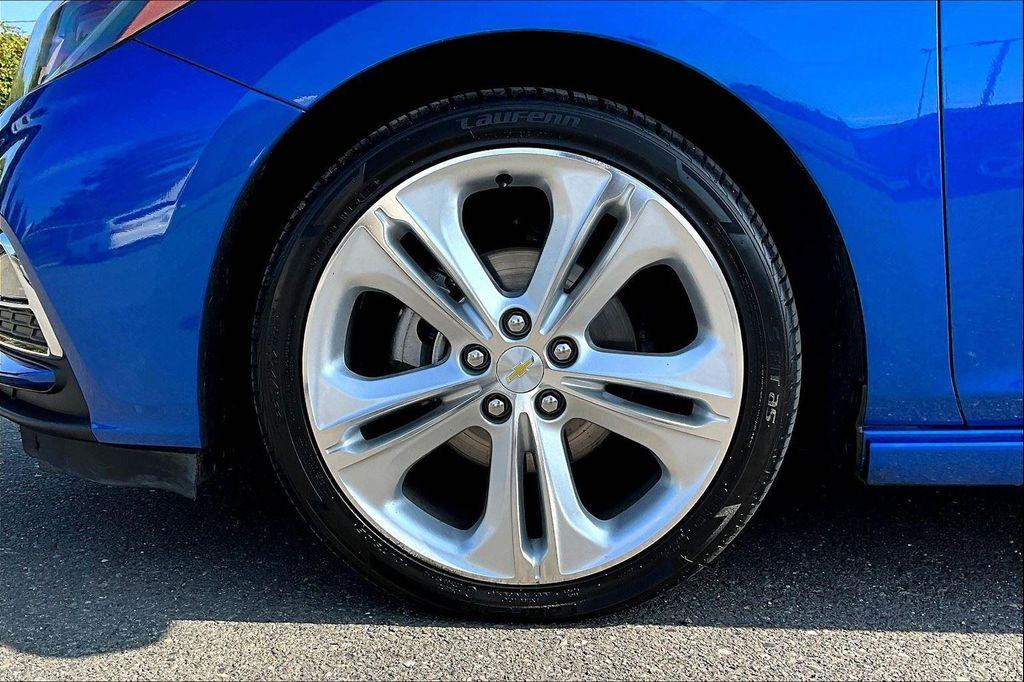 used 2018 Chevrolet Cruze car, priced at $14,888