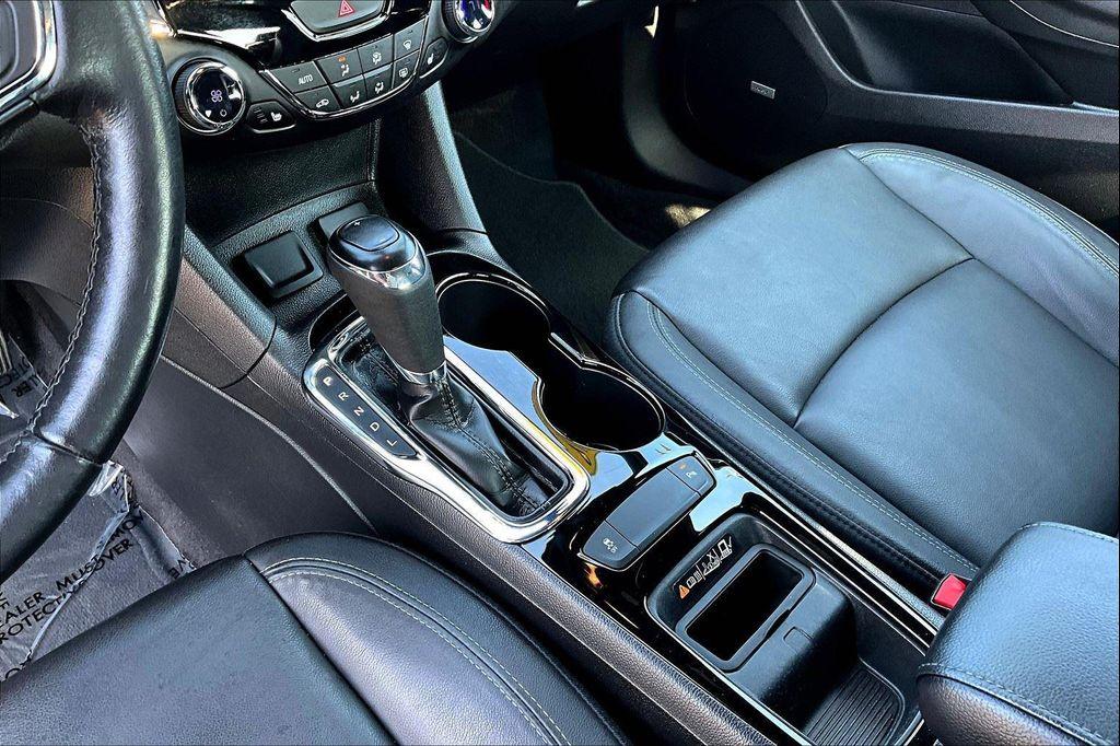 used 2018 Chevrolet Cruze car, priced at $14,888