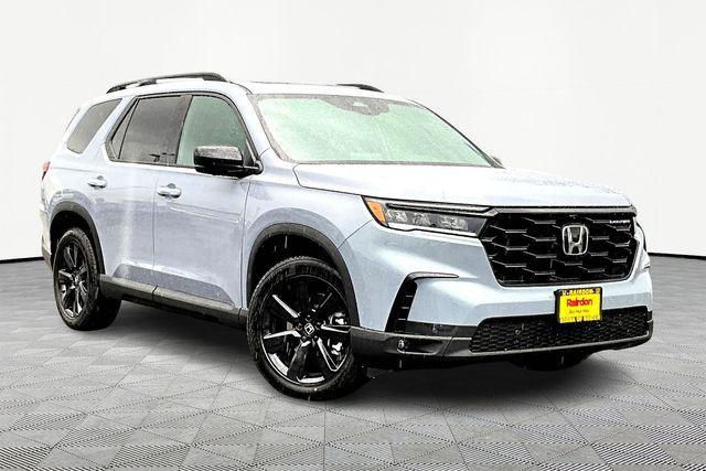 new 2025 Honda Pilot car, priced at $56,530