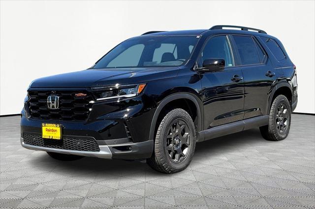 new 2025 Honda Pilot car, priced at $50,795