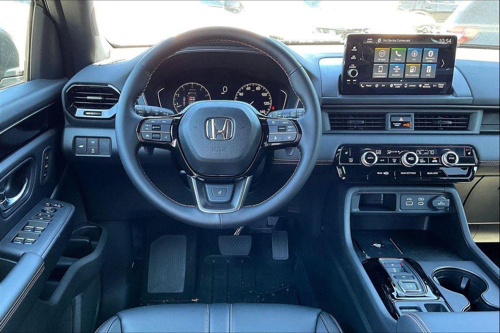 new 2025 Honda Pilot car, priced at $50,795