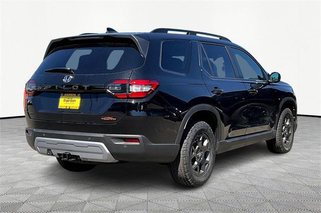 new 2025 Honda Pilot car, priced at $50,495