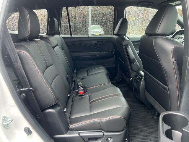 used 2022 Honda Pilot car, priced at $33,777