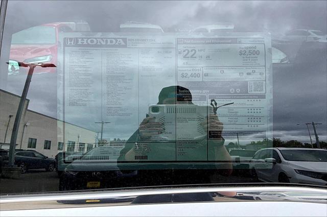new 2025 Honda Odyssey car, priced at $44,125
