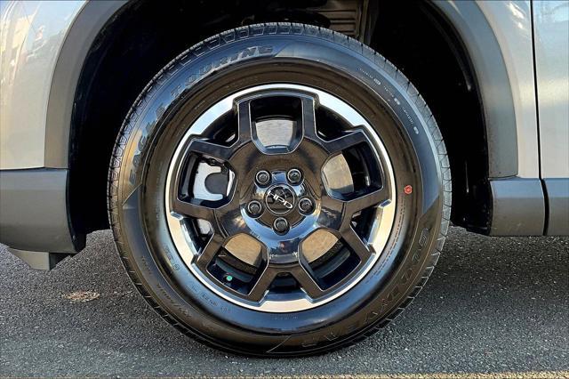 new 2025 Honda Pilot car, priced at $48,895