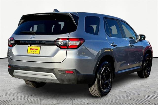 new 2025 Honda Pilot car, priced at $48,895