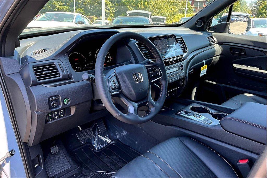 new 2025 Honda Ridgeline car, priced at $47,685