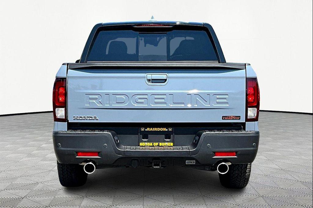 new 2025 Honda Ridgeline car, priced at $47,685