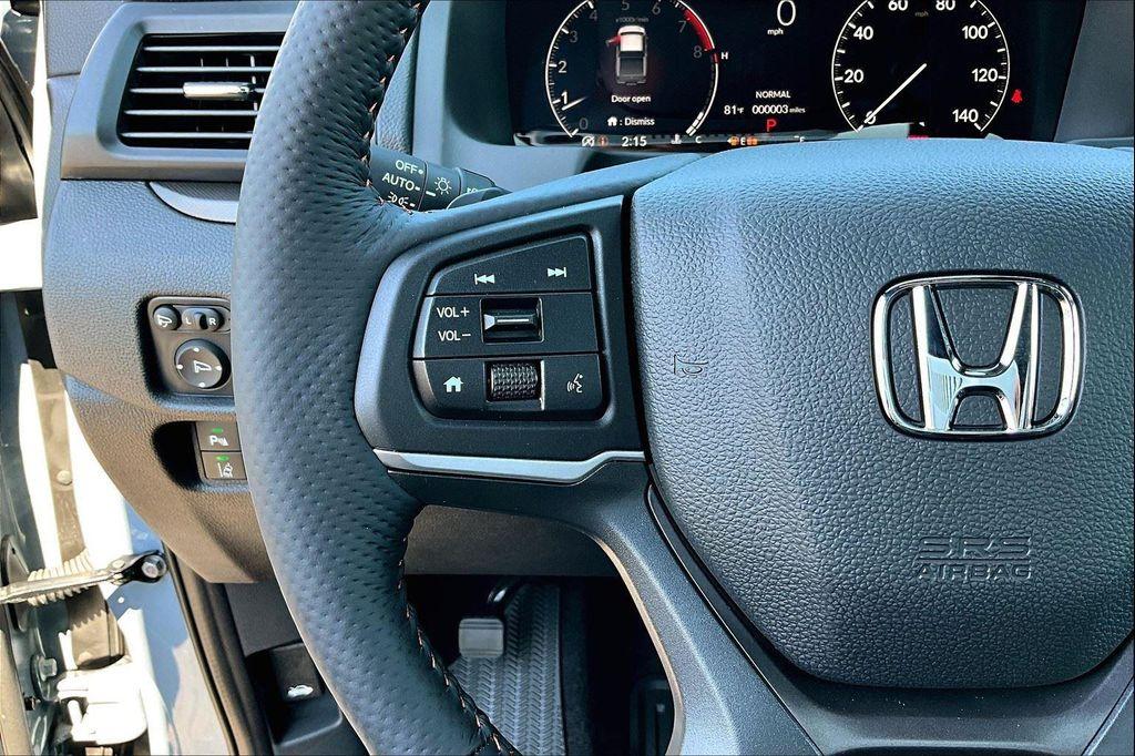 new 2025 Honda Ridgeline car, priced at $47,685