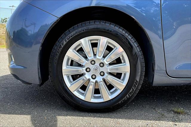 used 2017 Toyota Sienna car