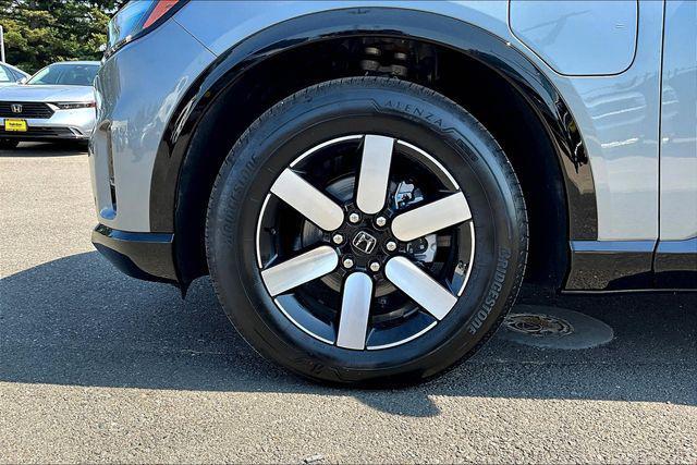 new 2025 Honda Prologue car, priced at $56,195