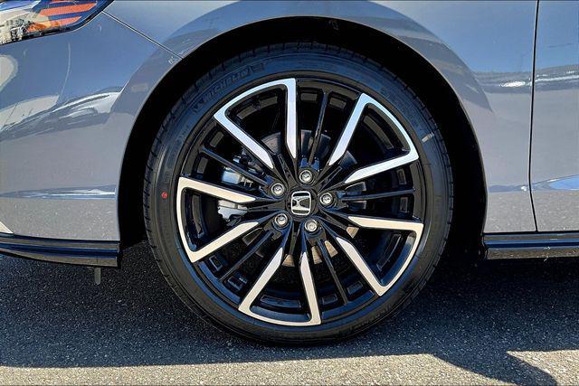 new 2025 Honda Accord Hybrid car, priced at $40,905