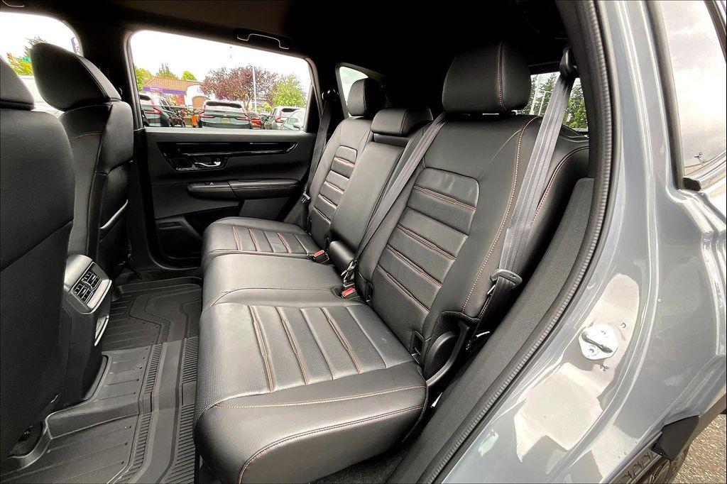 new 2026 Honda CR-V Hybrid car, priced at $44,100