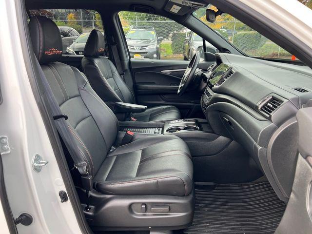 used 2022 Honda Passport car, priced at $25,888