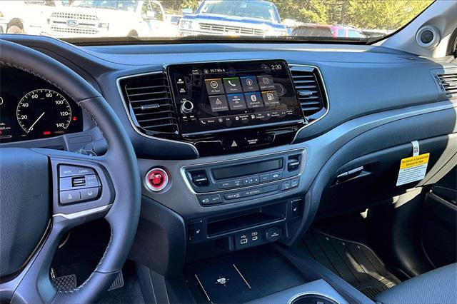 new 2024 Honda Ridgeline car, priced at $43,975