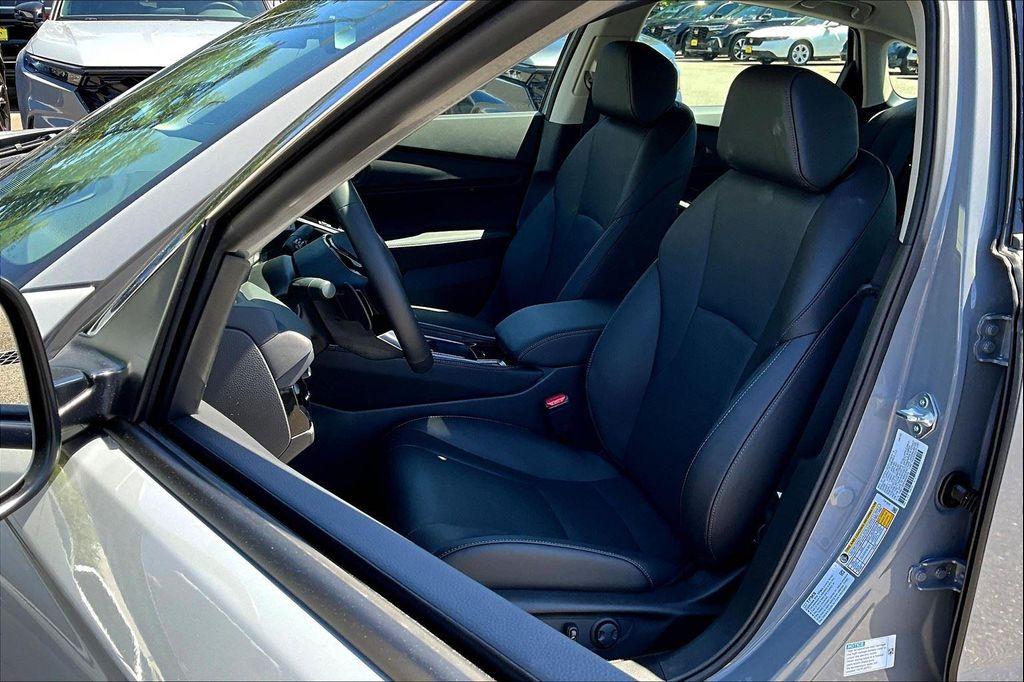 new 2025 Honda Accord Hybrid car, priced at $40,905