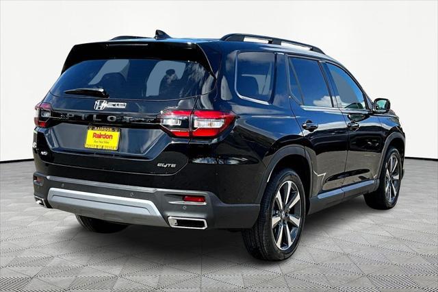 new 2025 Honda Pilot car, priced at $52,999