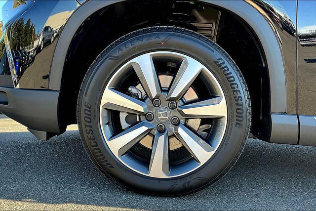 new 2025 Honda Pilot car, priced at $53,075