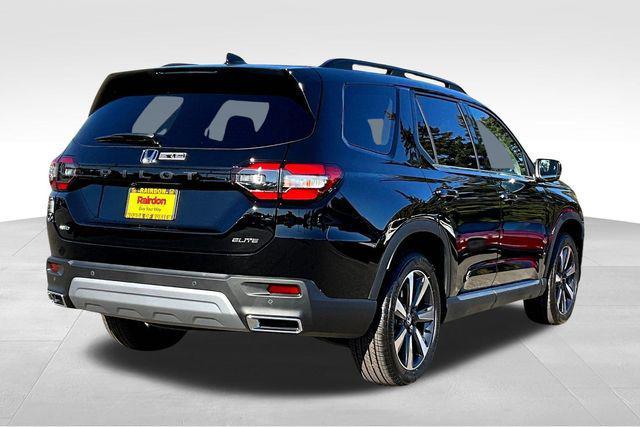 new 2025 Honda Pilot car, priced at $53,075