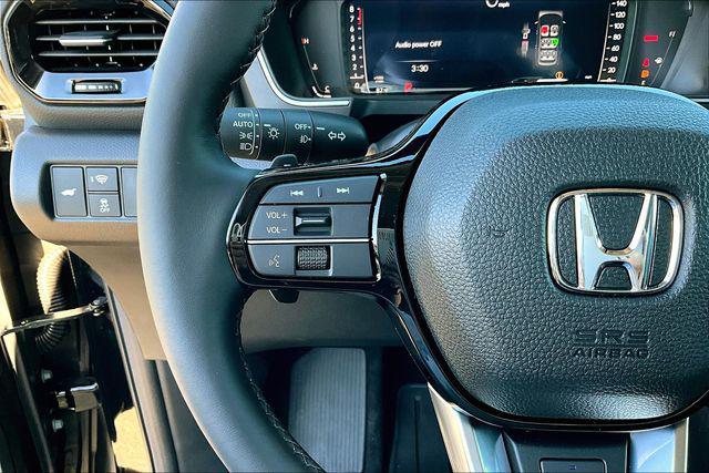 new 2025 Honda Pilot car, priced at $53,075