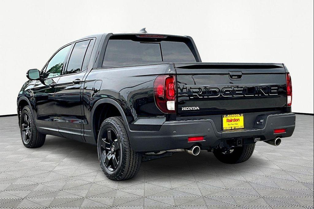 new 2025 Honda Ridgeline car, priced at $43,977