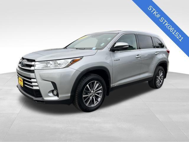 used 2019 Toyota Highlander Hybrid car, priced at $21,444