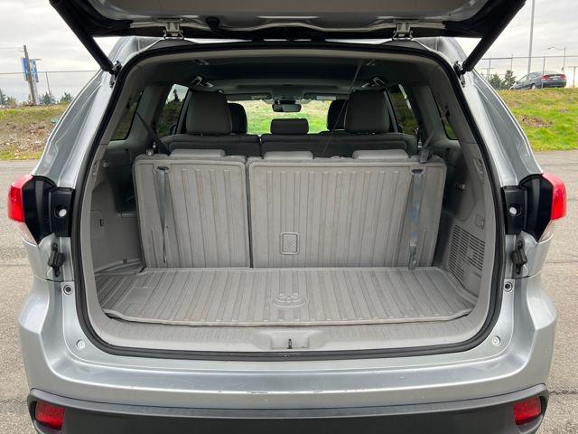 used 2019 Toyota Highlander Hybrid car, priced at $21,444