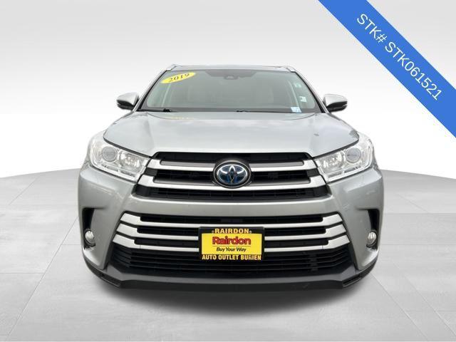 used 2019 Toyota Highlander Hybrid car, priced at $21,444